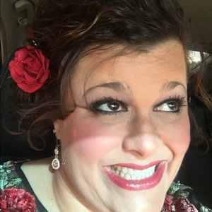 Meet your Posher, Pam